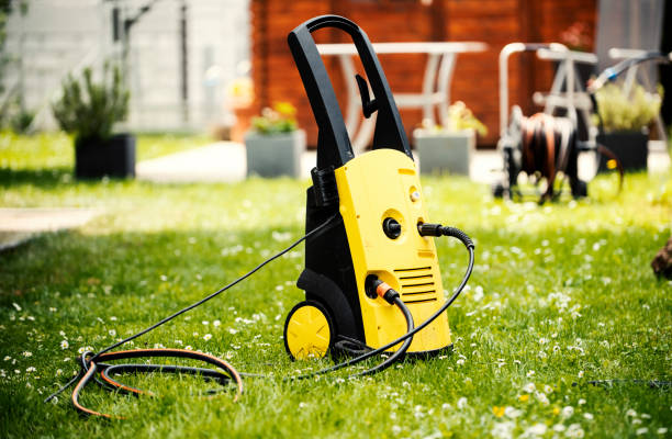 Best Parking Lot and Garage Cleaning  in Berea, OH